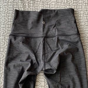 Dark grey leggings (almost look black/grey)